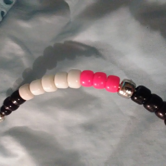 Colorful Onyx and Pearl Pendant Beaded Choker - Picture 4 of 5